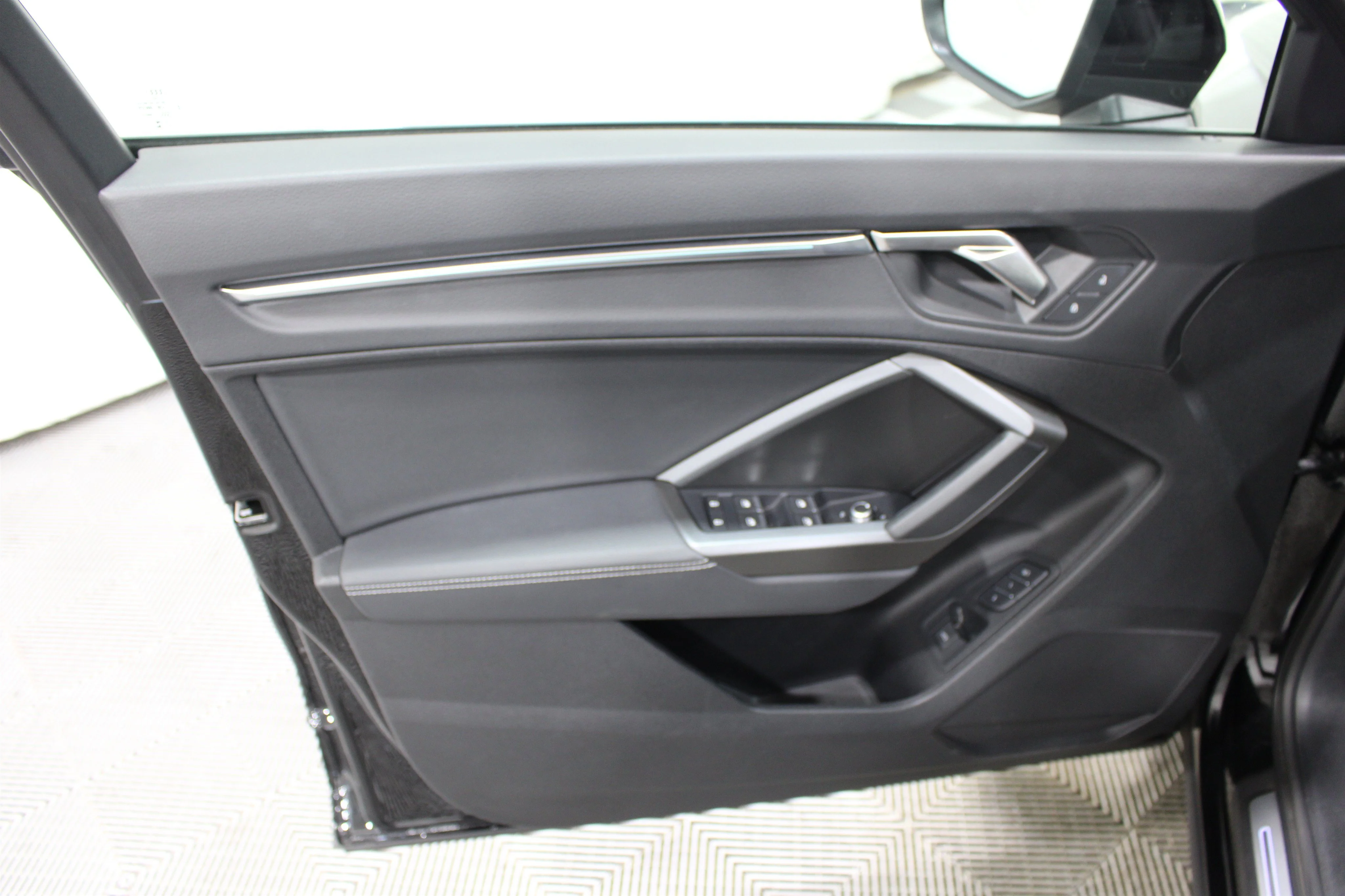 2024 Audi Q3 S Line Premium Plus - Photo 6