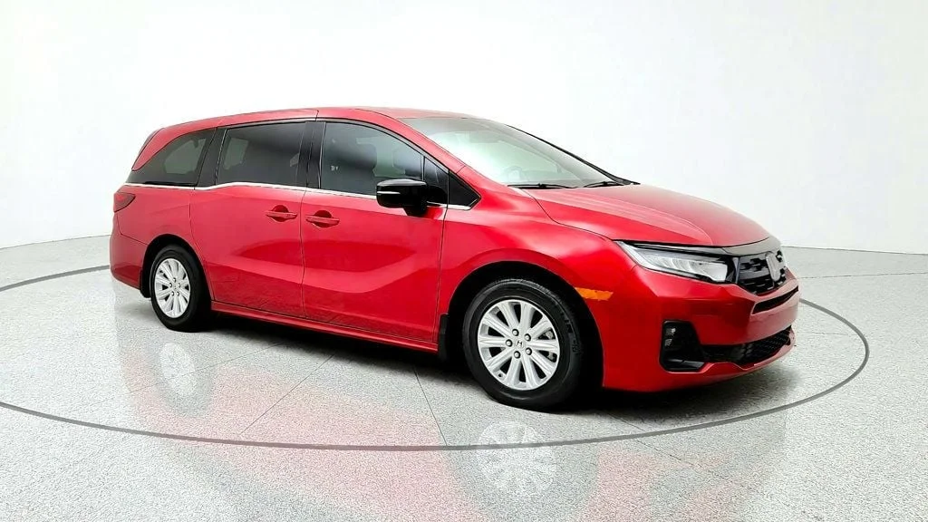 Used 2025 Radiant Red Metallic II Honda Sport-L Automatic image 3