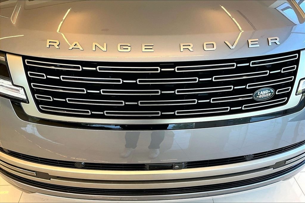 New 2026 Gray Land Rover SE image 21