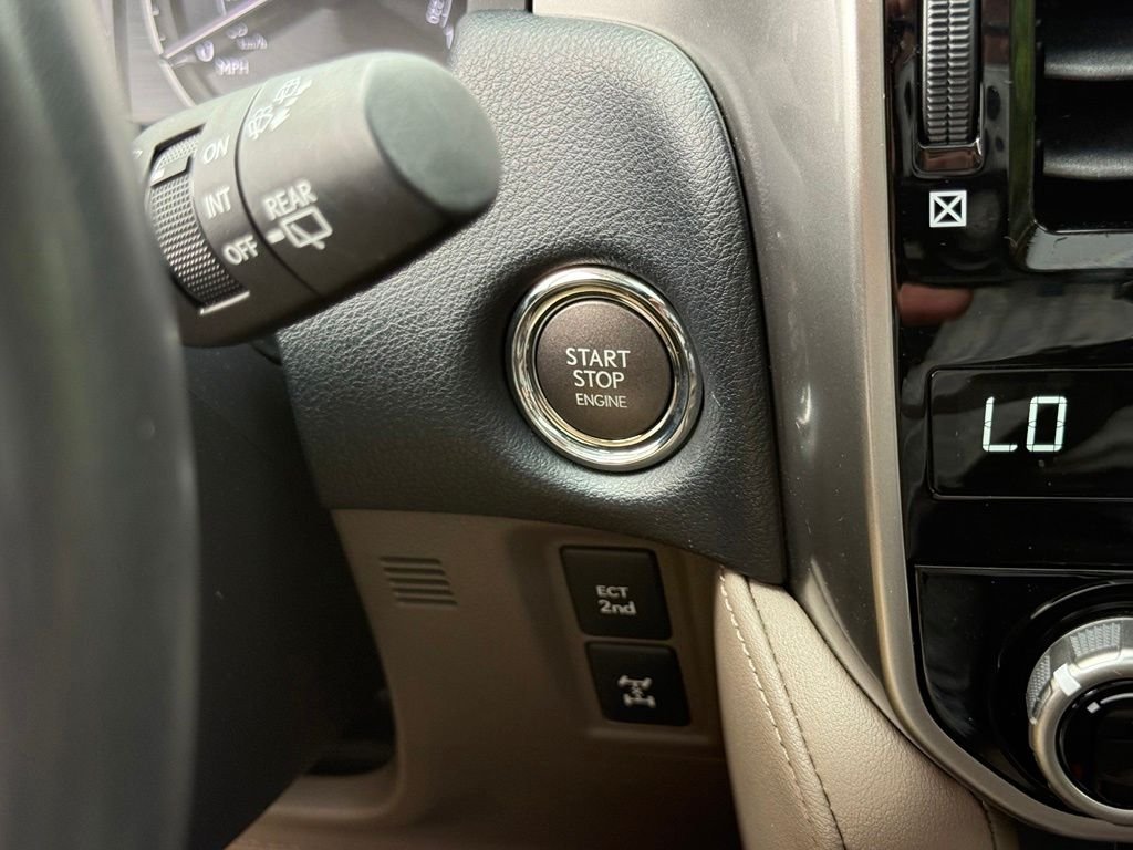 Certified Used 2023 ATOMIC SILVER Lexus 460 image 34