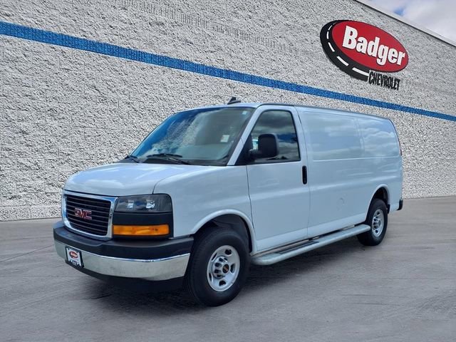 2024 GMC Savana 2500's photo