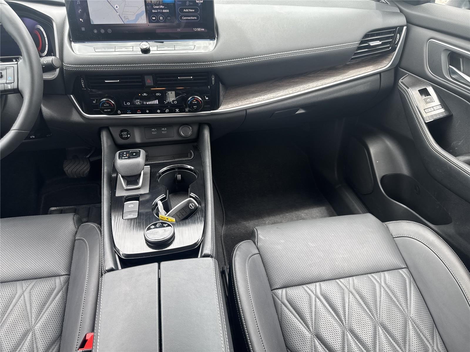 Used 2026 Super Black Nissan Platinum image 16