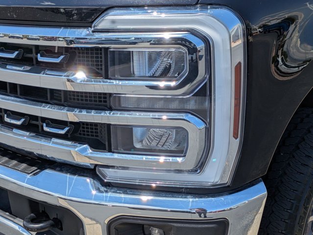 Certified Used 2025 Black Metallic Ford LARIAT image 42