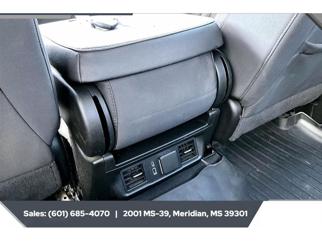 2024 Chevrolet Silverado 1500 LT - Photo 23