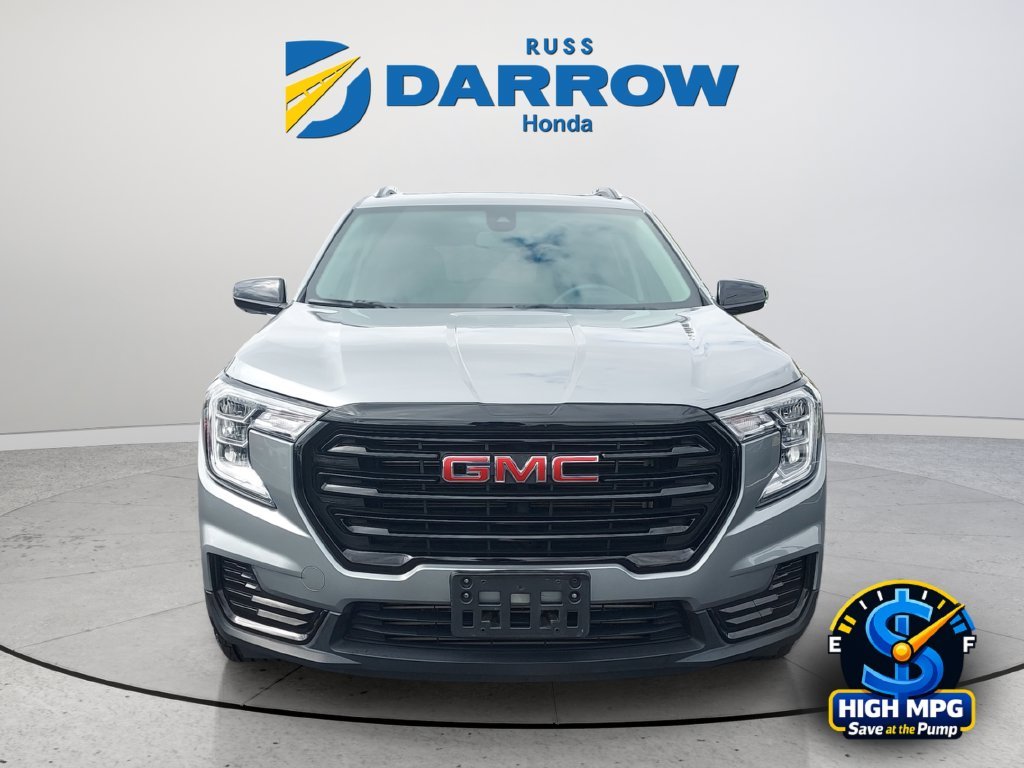 Used 2023 Silver GMC SLE image 8