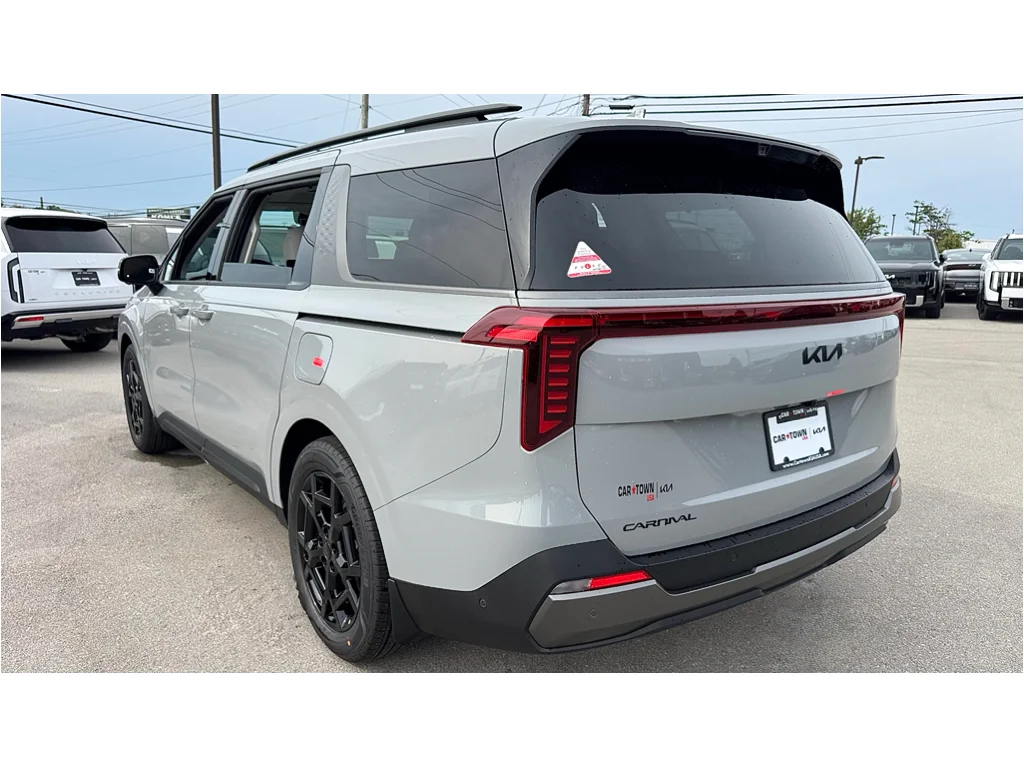 New 2026 Ceramic Silver Kia SX Prestige image 24
