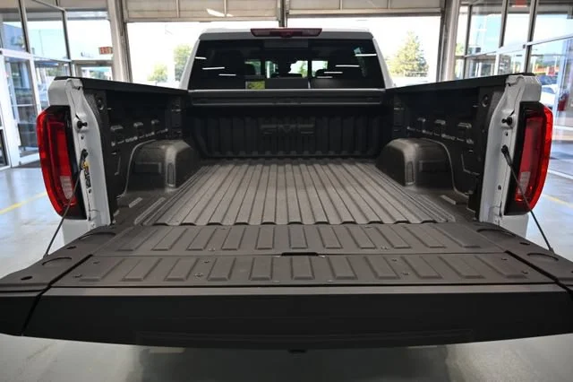 2026 GMC Sierra 1500 Denali - Photo 8
