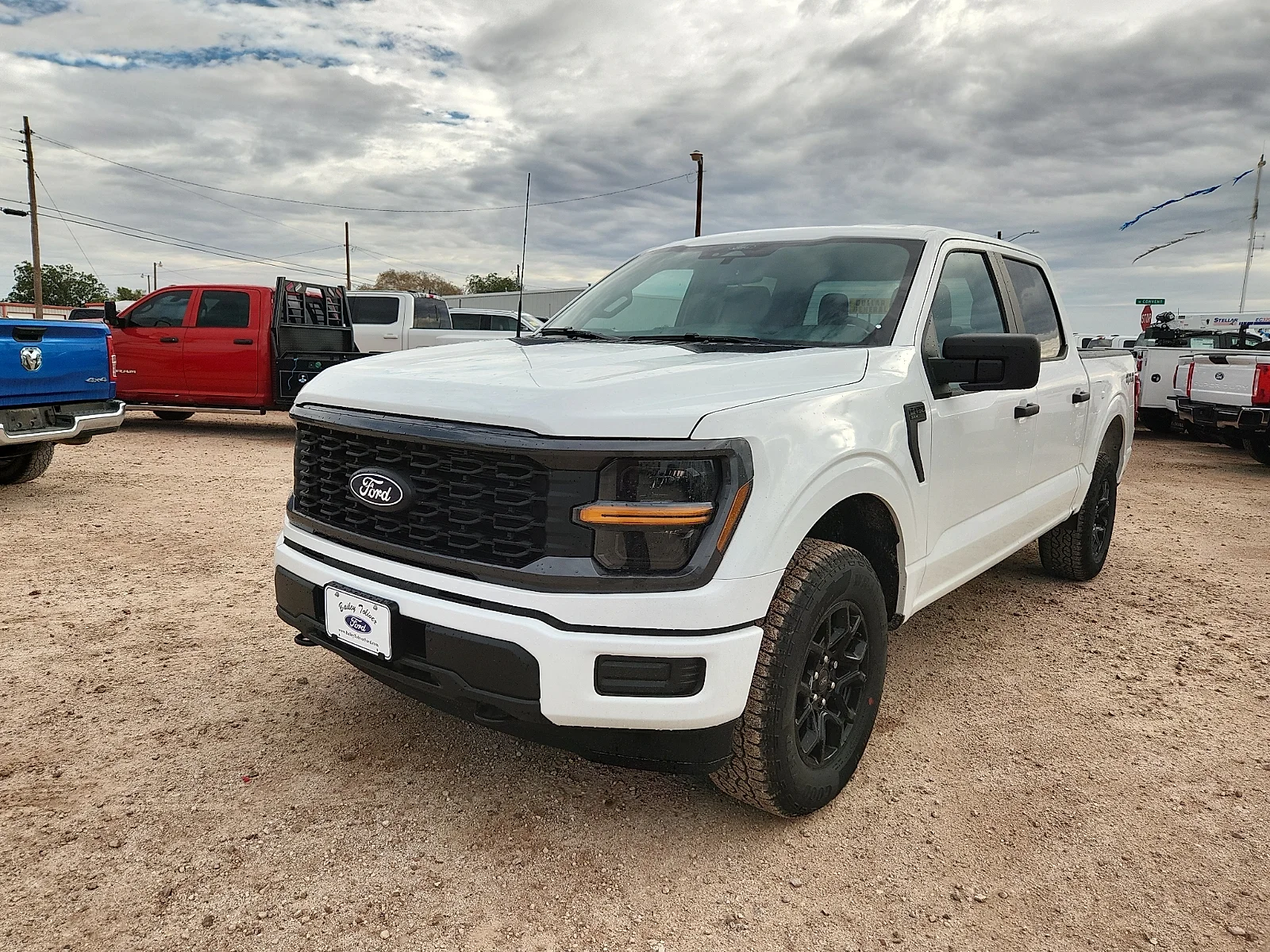 New 2026 Oxford White Ford STX image 3