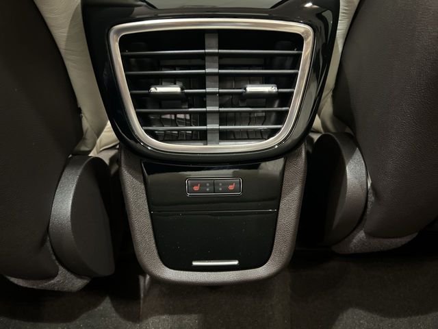 Used 2022 White Lincoln Black Label image 21