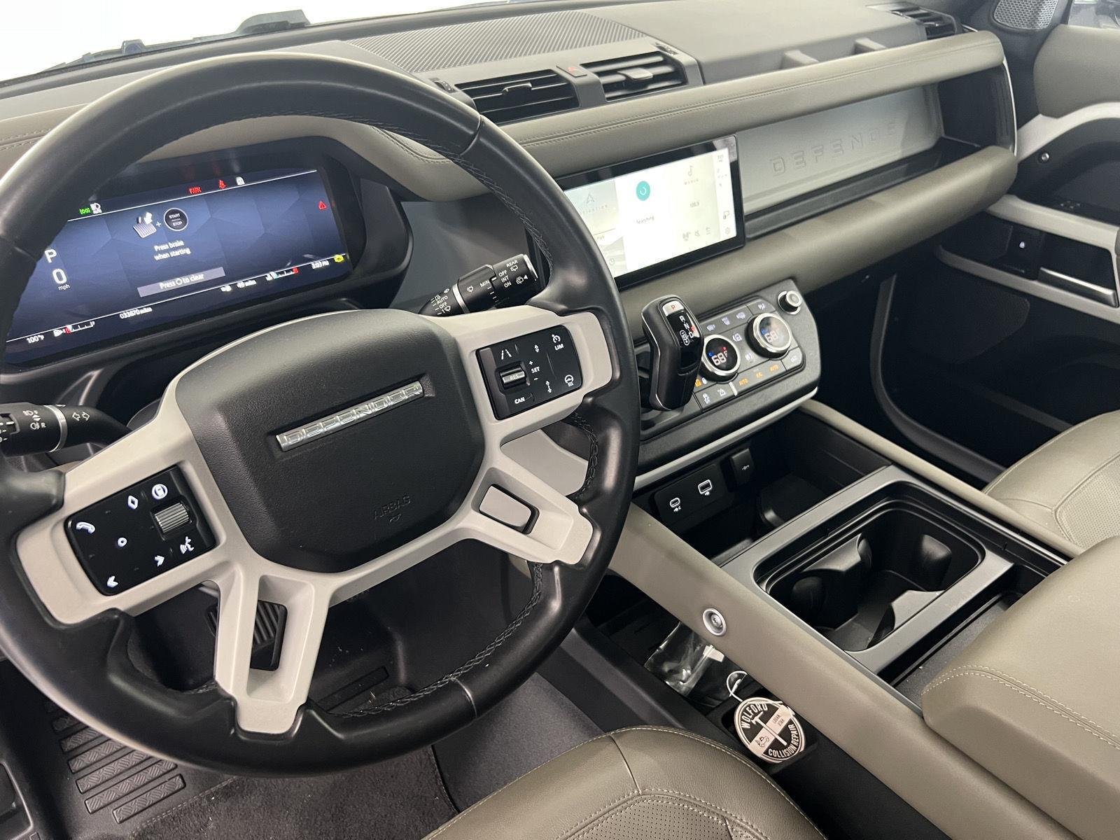 2024 Land Rover Defender S - Photo 23
