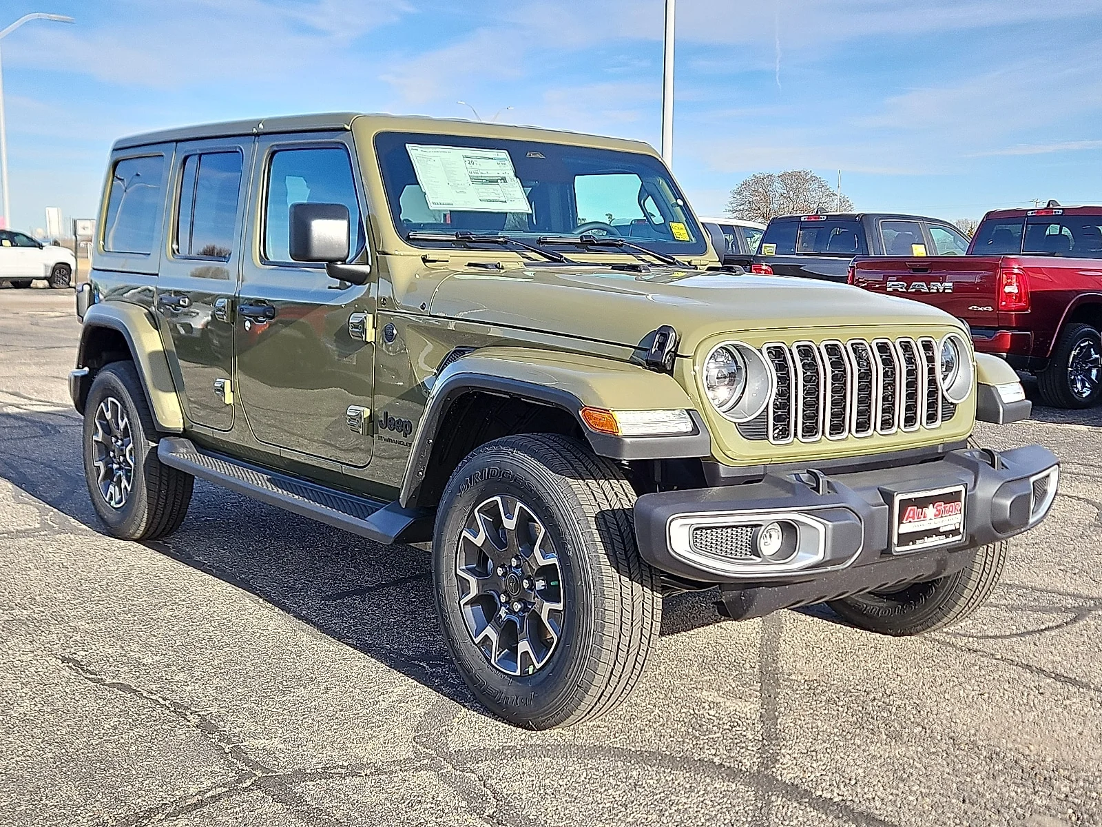 New 2026 41 Jeep 4-DOOR SAHARA image 4