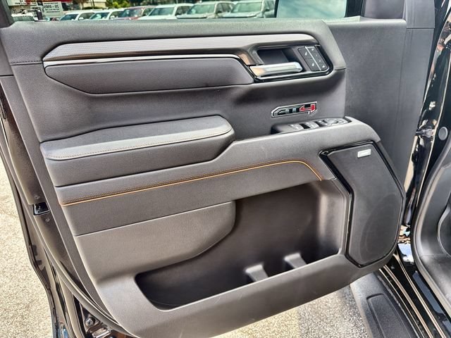 Used 2025 Onyx Black GMC AT4 image 29