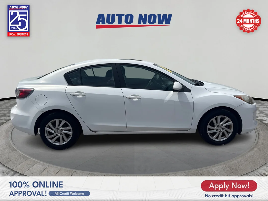 Used 2012 White Mazda i Grand Touring image 7