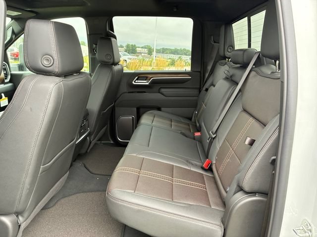 2026 Chevrolet Silverado 2500 HD High Country - Photo 17