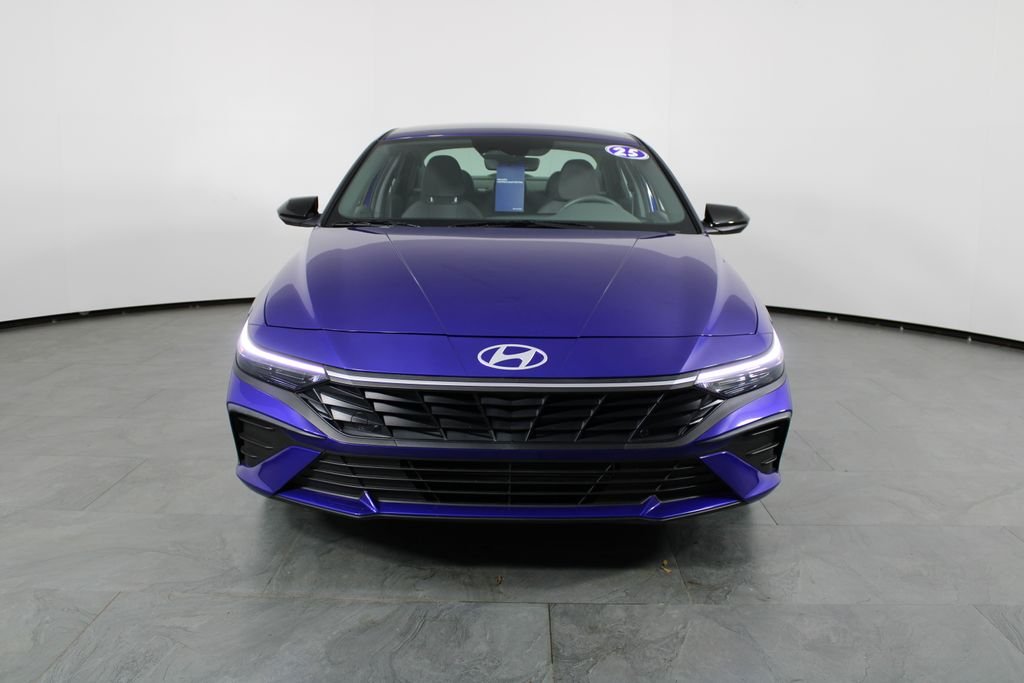2025 Hyundai Elantra SEL - Photo 14