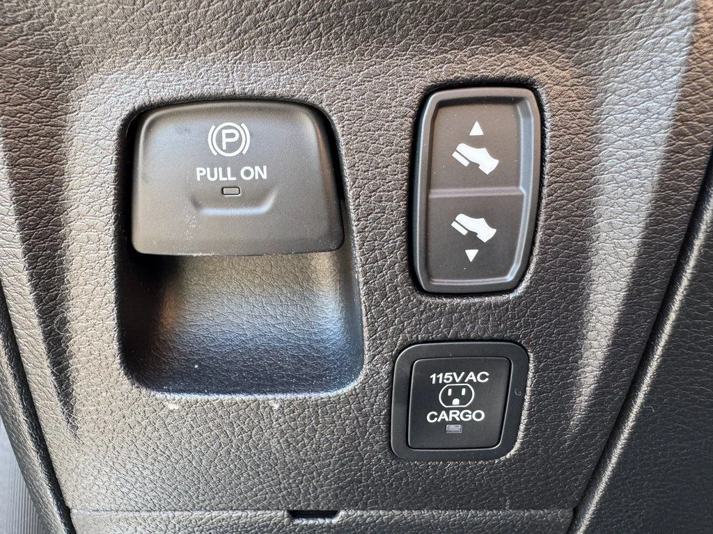 2025 RAM 1500 Big Horn/Lone Star - Photo 48