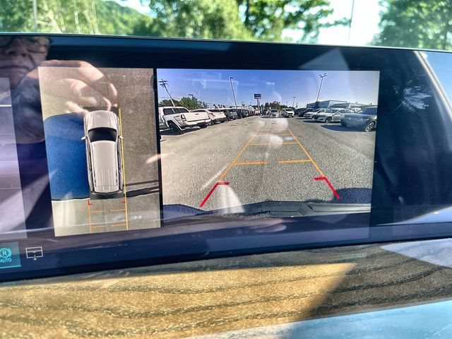 2026 Cadillac Escalade Platinum Sport - Photo 25