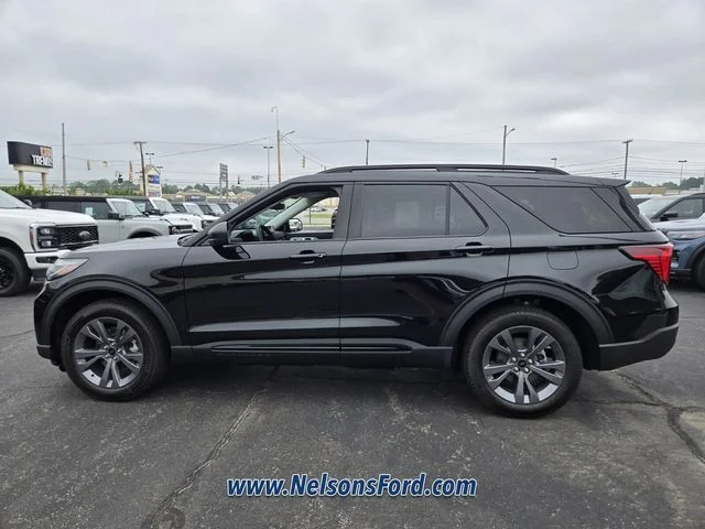 New 2026 Agate Black Metallic Ford Active image 24