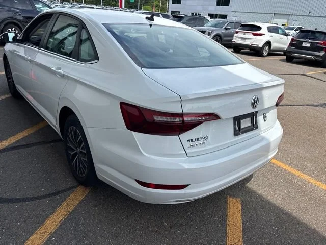 Used 2021 Pure White Volkswagen S image 7