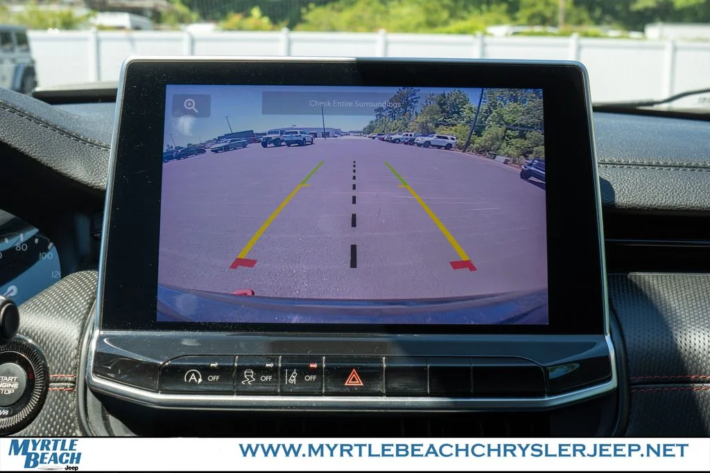 Certified Used 2022 Diamond Black Jeep Trailhawk image 20