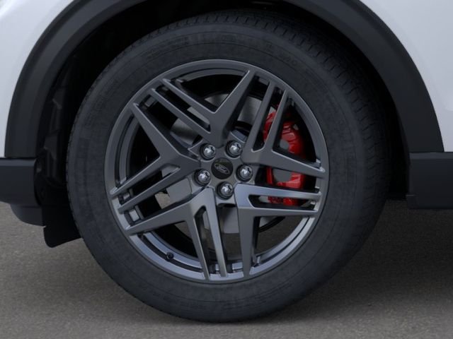 New 2026 White Metallic Ford ST image 19