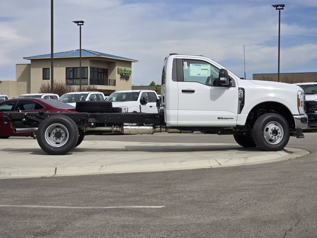 New 2026 Oxford White Ford XL image 26