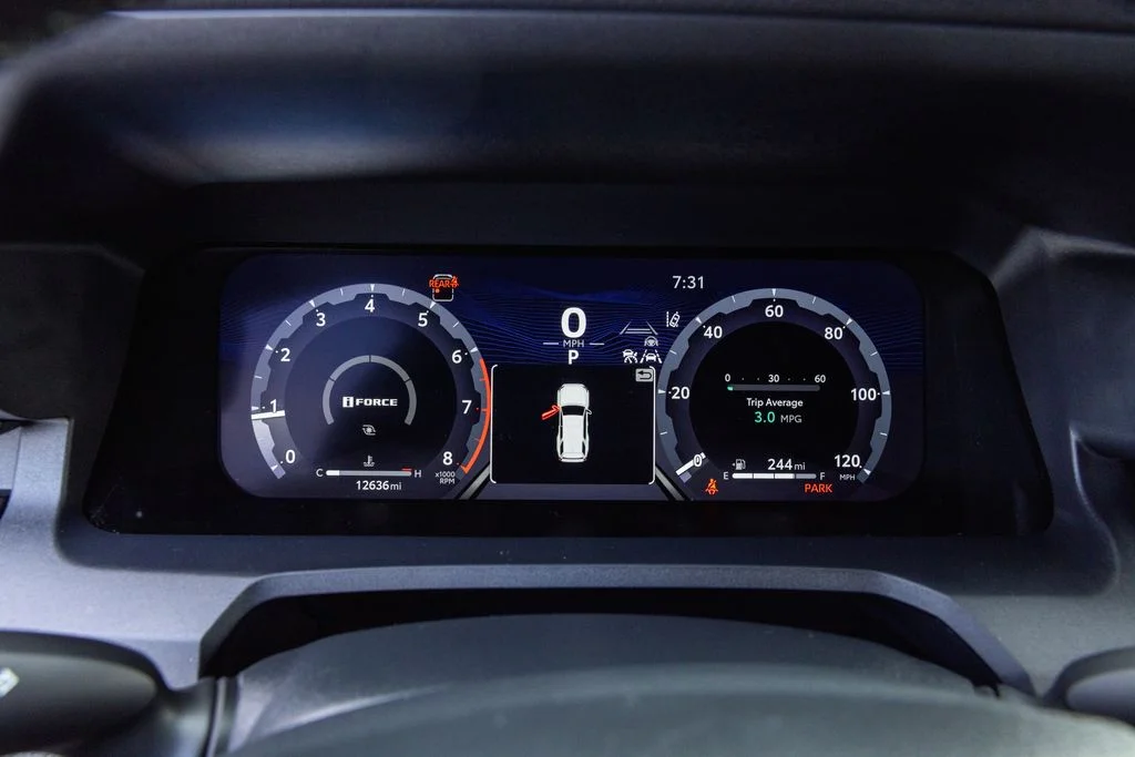 Certified Used 2025 Everest Toyota TRD Off-Road image 15