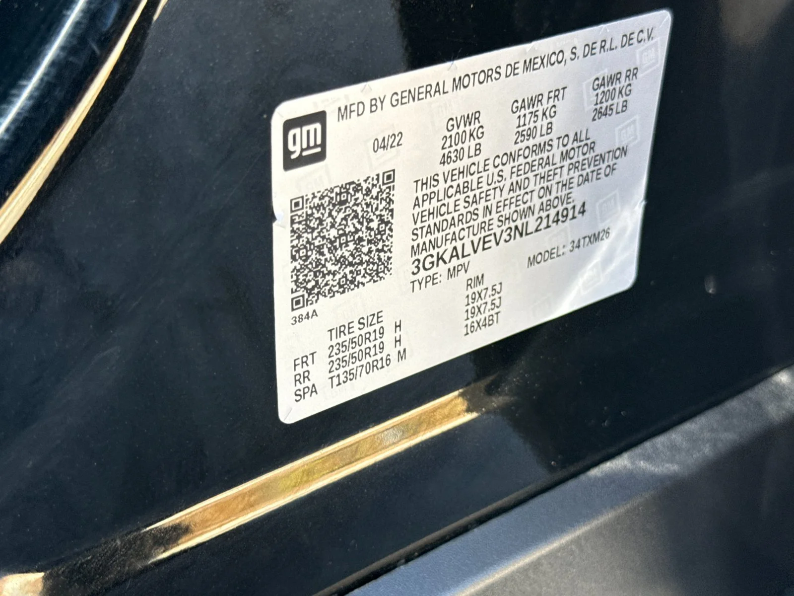 Used 2022 Black GMC SLT image 26