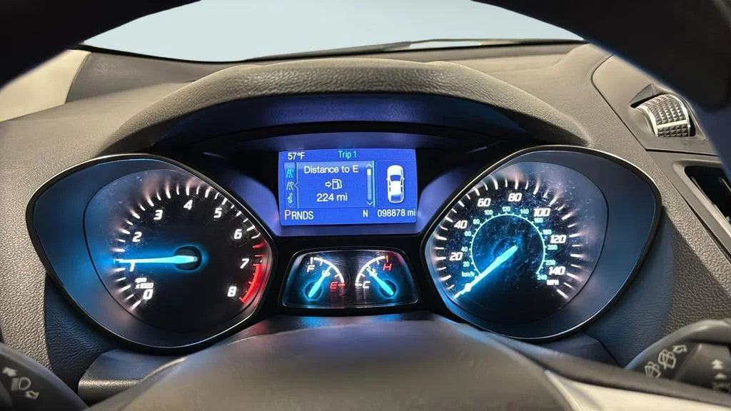 Used 2014 Tuxedo Black Ford SE image 17