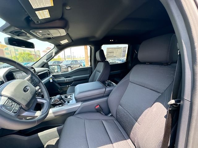 New 2026 Agate Black Metallic Ford XLT image 21