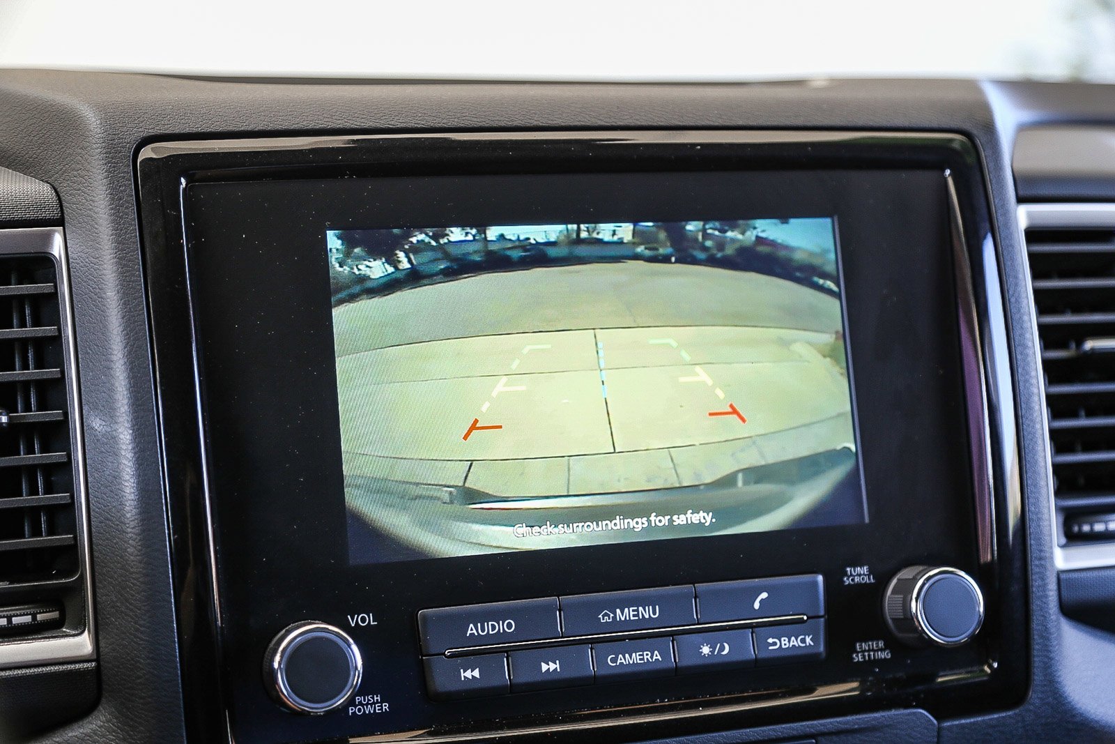 2023 Nissan Frontier SV - Photo 23