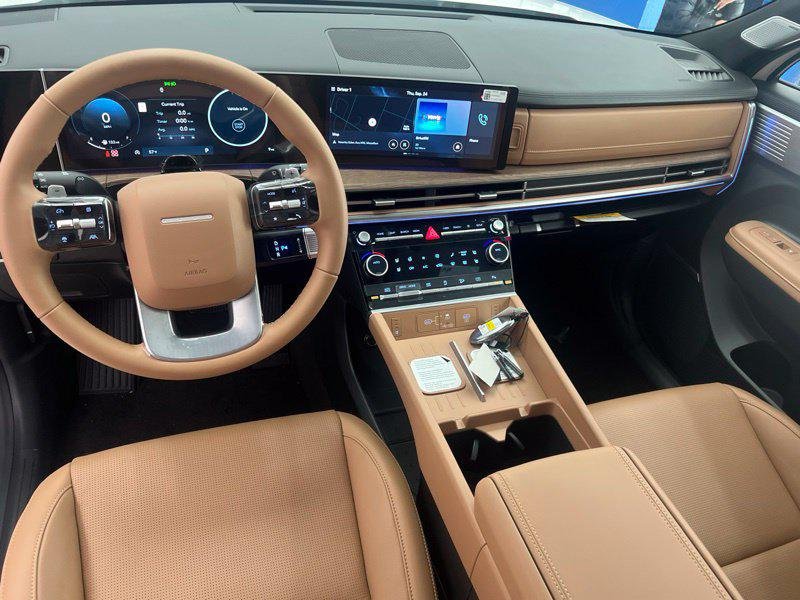 New 2027 White Hyundai Limited AWD image 29