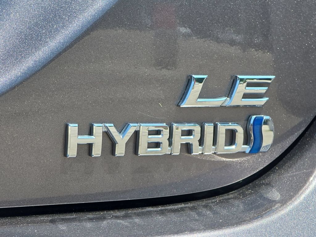 2023 Toyota Camry LE - Photo 36