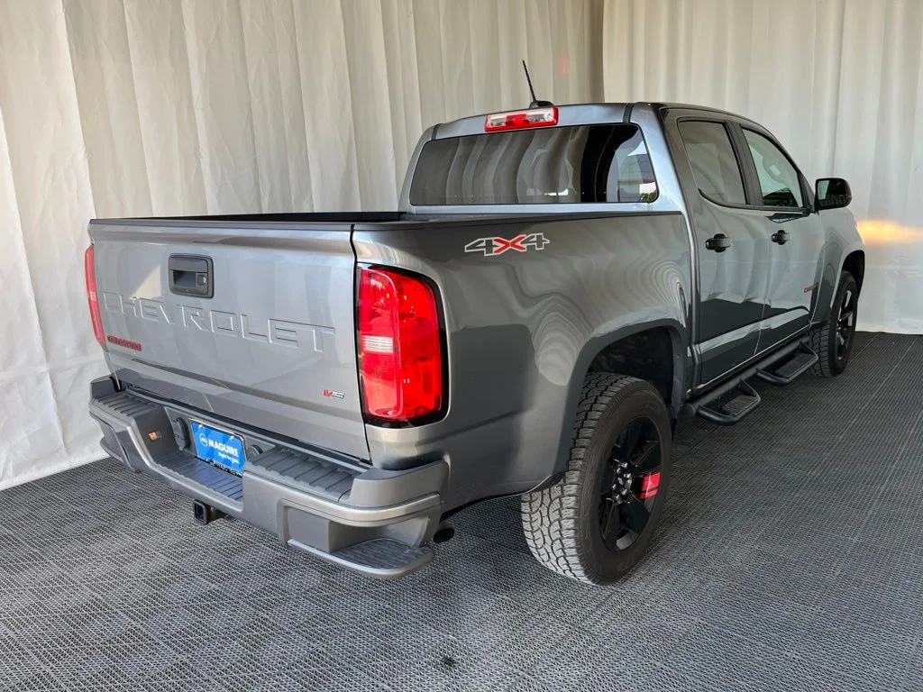 Used 2022 Gray Chevrolet LT image 26