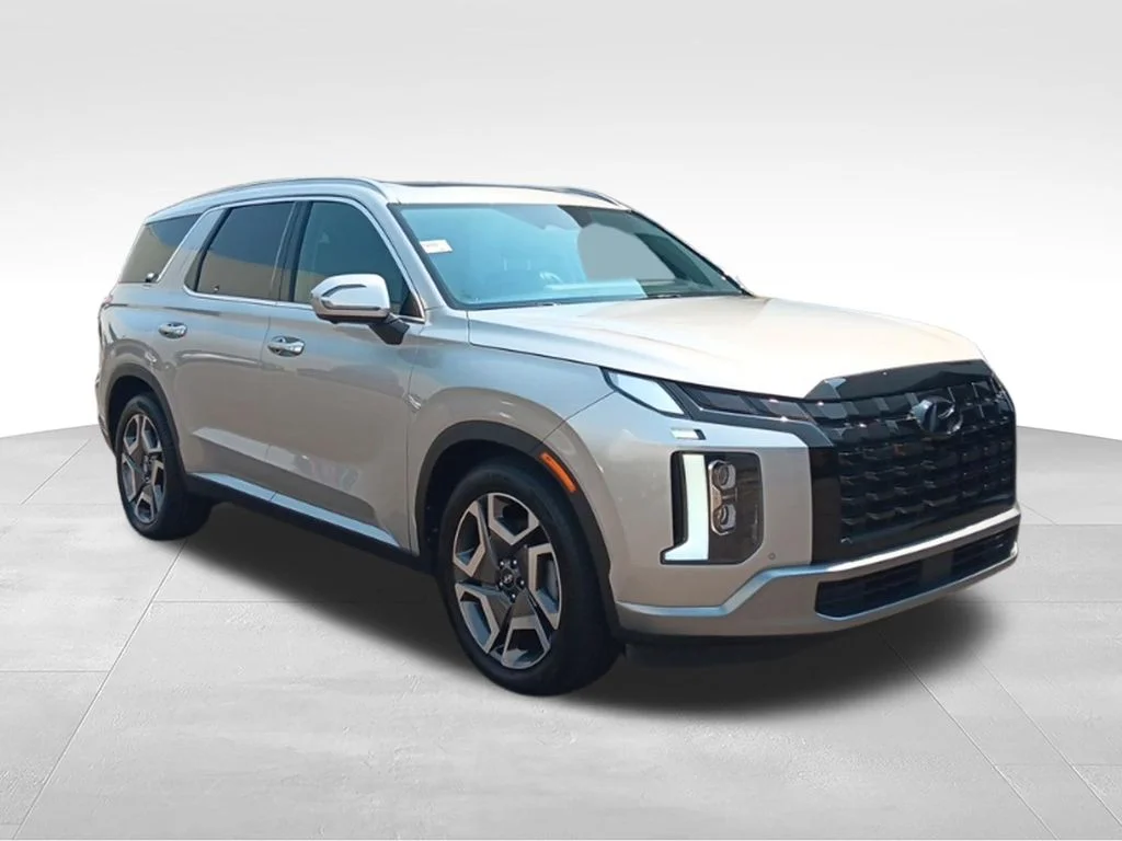 Used 2024 Typhoon Silver Hyundai Limited image 8