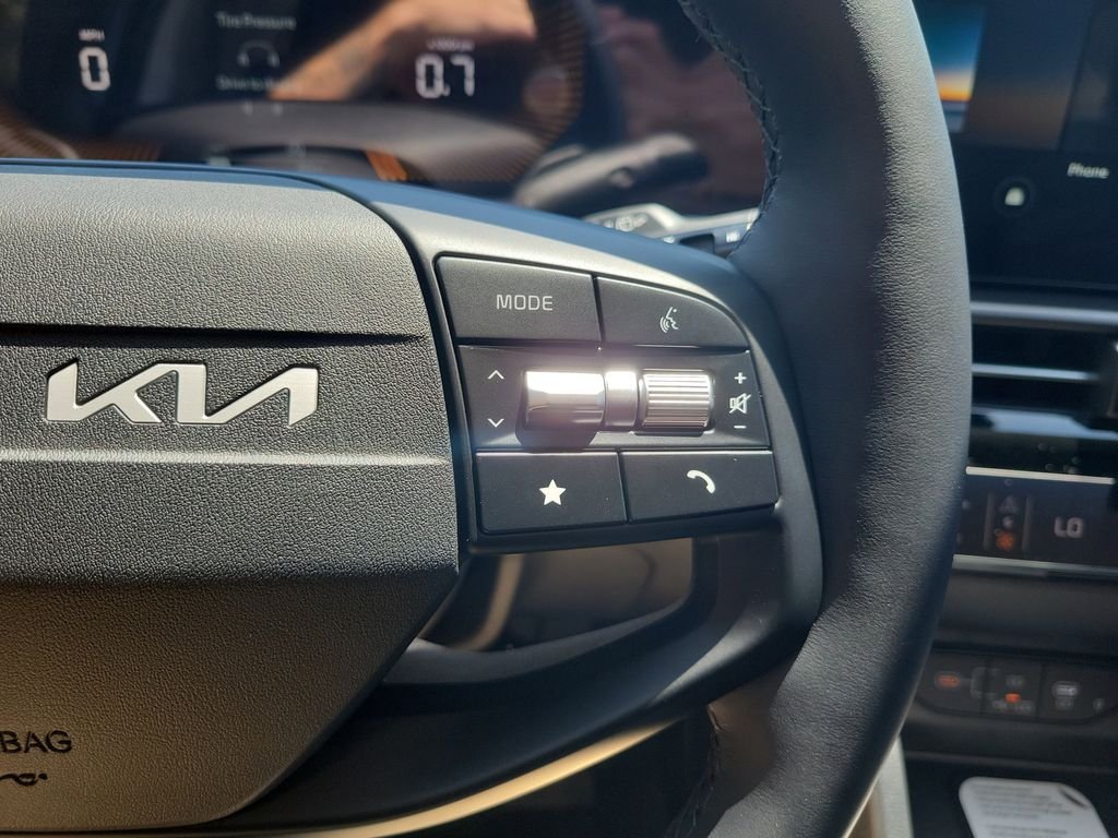 New 2026 Gray Kia EX image 27