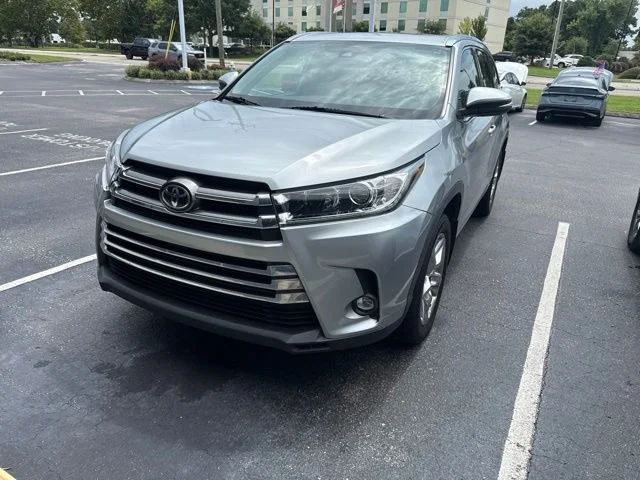 Used 2019 Silver Toyota Limited image 1