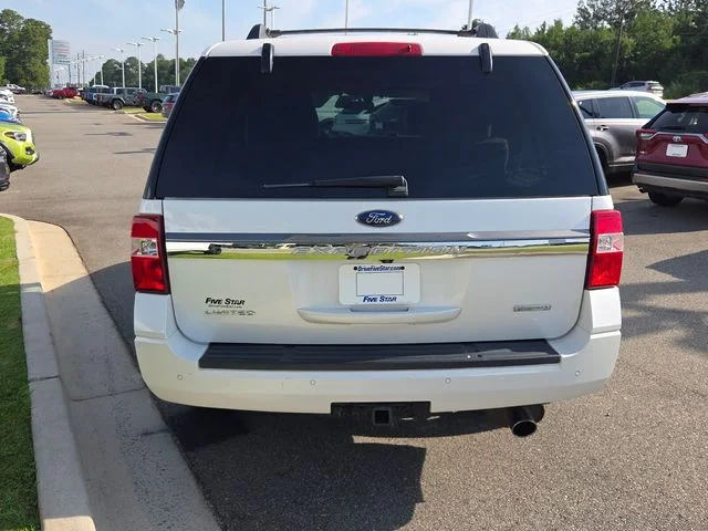 Used 2017 White Ford Limited image 12