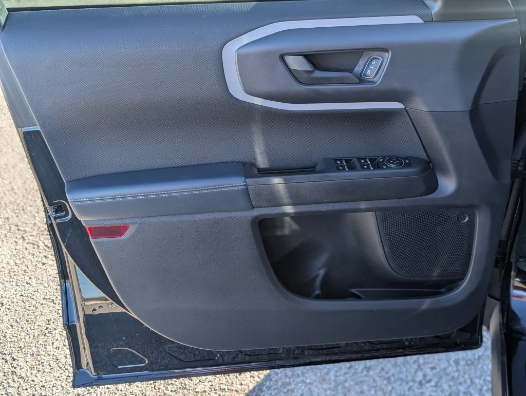 Used 2022 Black Ford Outer Banks image 16