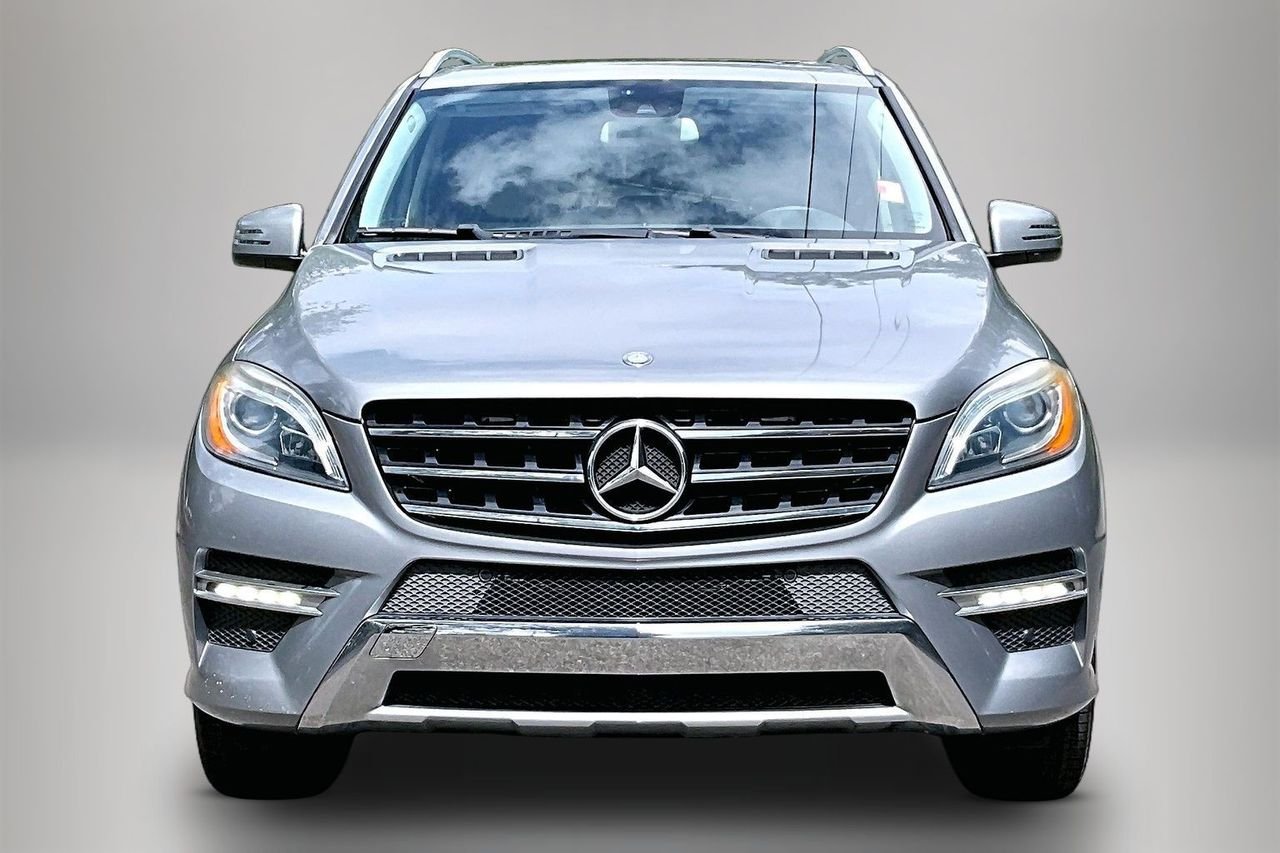 Used 2014 Silver Mercedes-Benz ML 350 image 3