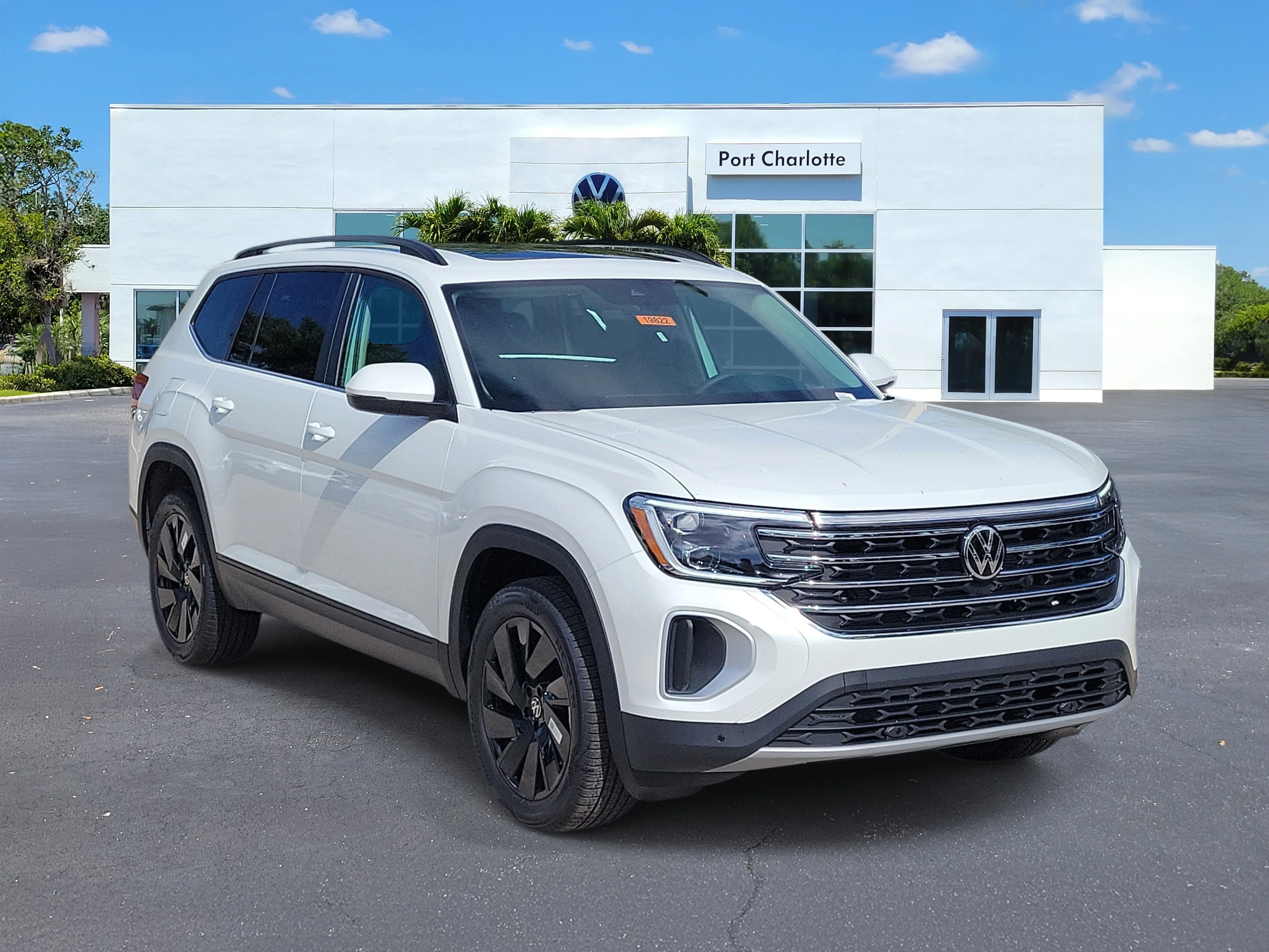 New 2026 White Volkswagen 2.0T SE w/Technology image 29