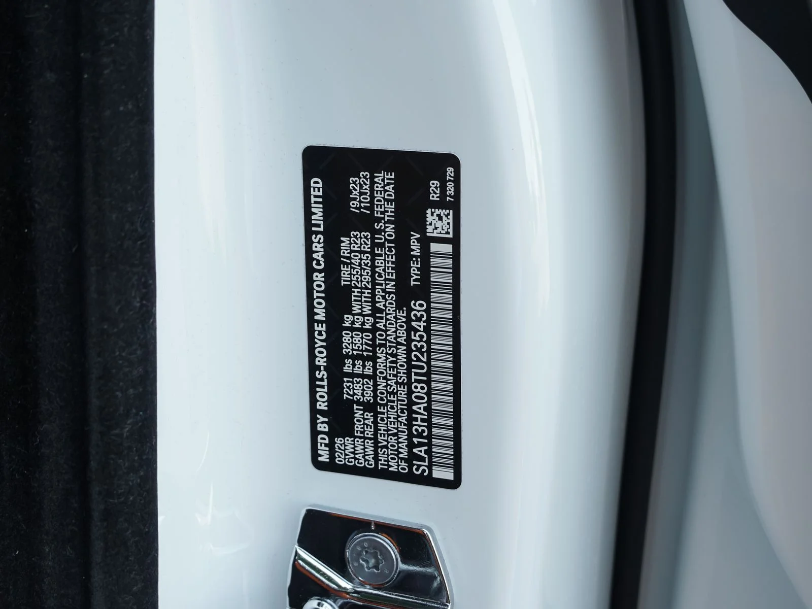 New 2026 Arctic White Rolls-Royce  image 38