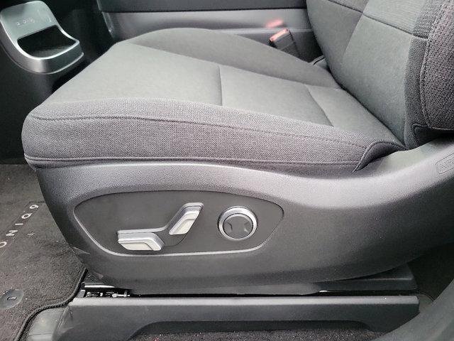 2026 Hyundai IONIQ 9 SE - Photo 14