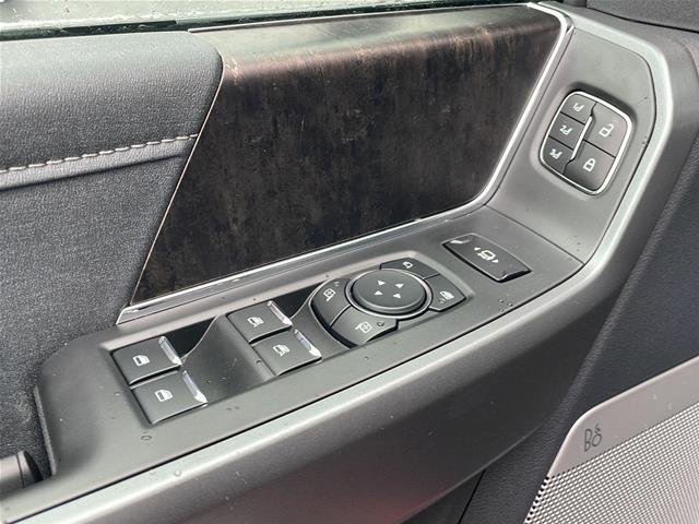 New 2026 Ruby Red Metallic Tinted Clearcoat Ford F-250® Lariat® image 47