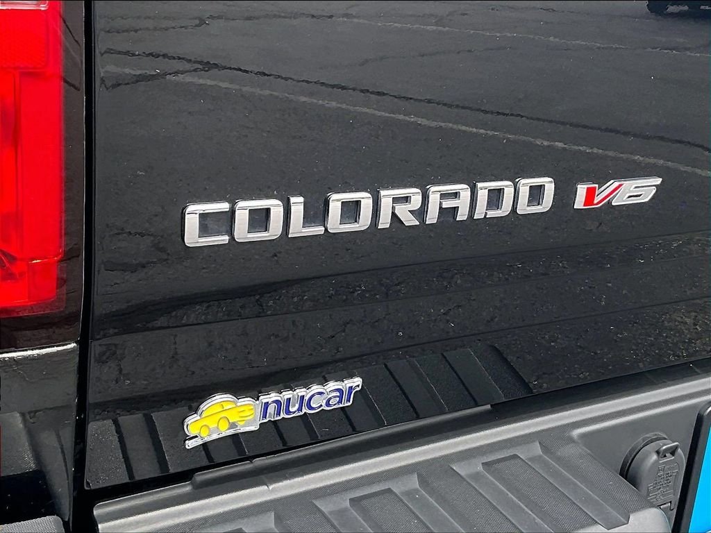 Used 2020 Black Chevrolet LT image 29