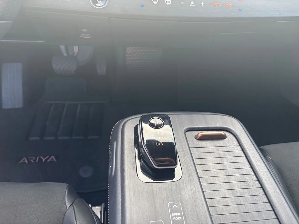 Used 2023 Gray Nissan ENGAGE image 19