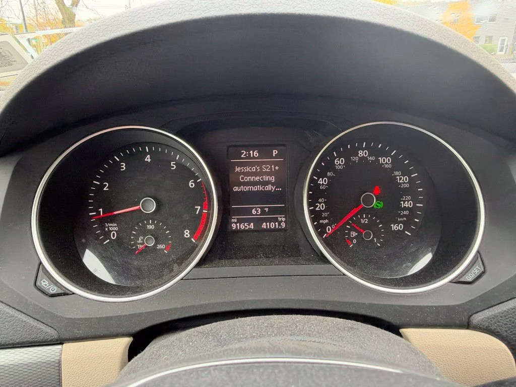 Used 2017 Black Volkswagen 1.4T SE image 15