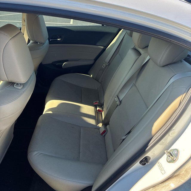 Used 2017 White Acura Premium Package image 9
