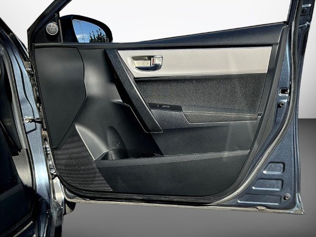 Used 2017 Gray Toyota LE image 28
