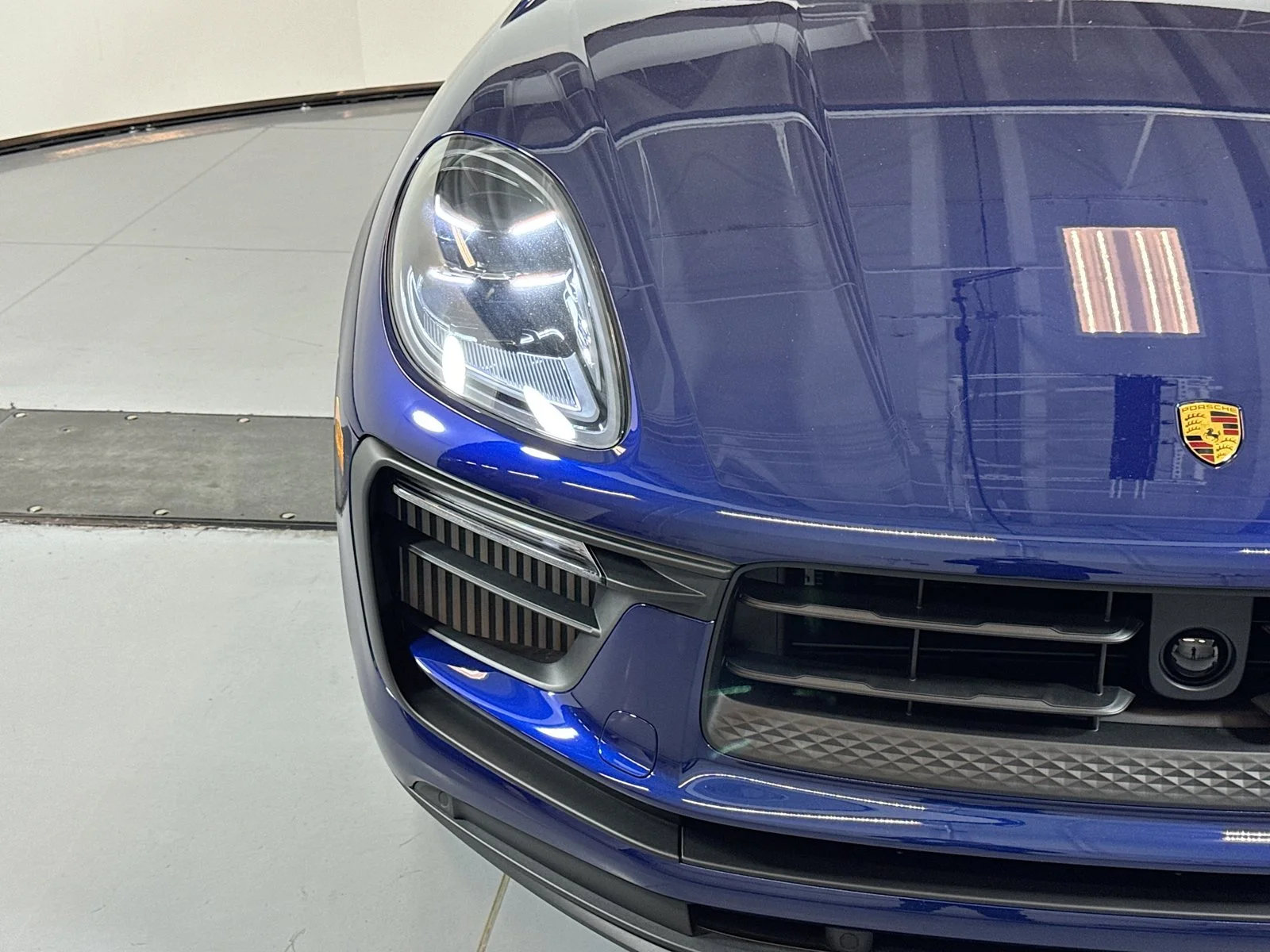 2026 Porsche Macan S - Photo 27